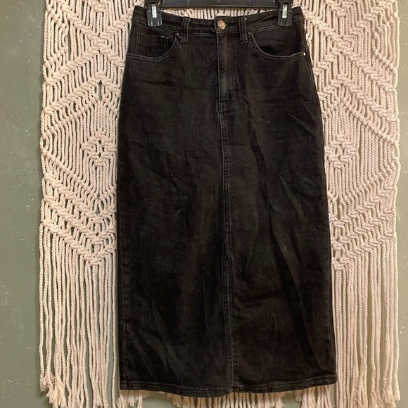 Black Midi Jean Skirt - Picture 1 of 6